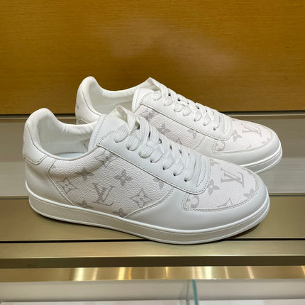 LV RIVOLI SNEAKER WHITE