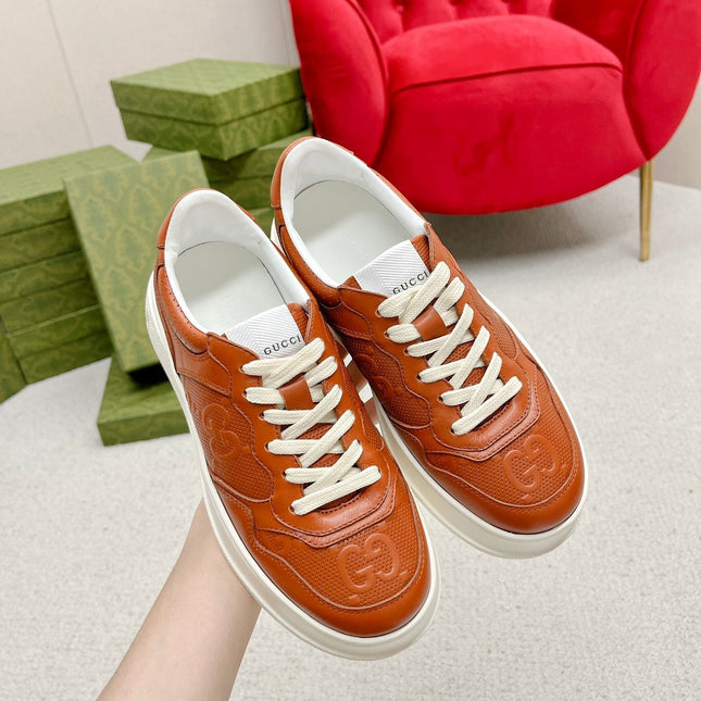 GG EMBOSSED TRAINER CARAMEL CALFSKIN
