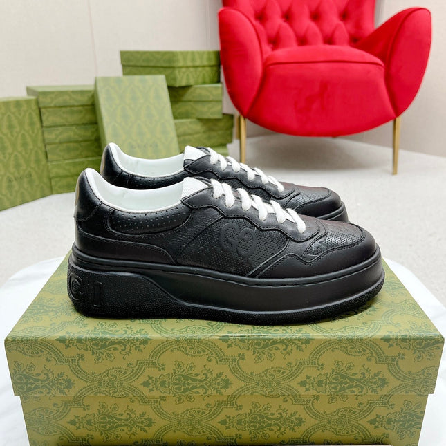 GG EMBOSSED TRAINER BLACK CALFSKIN