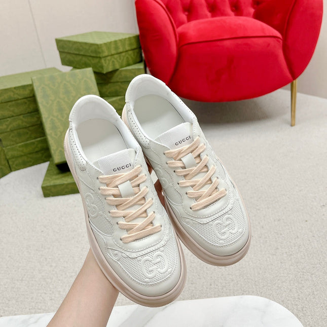 GG EMBOSSED TRAINER WHITE AND PASTEL PINK CALFSKIN