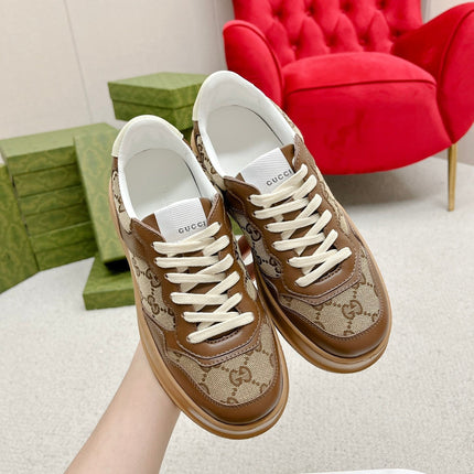 GG TRAINER CARAMEL CALFSKIN