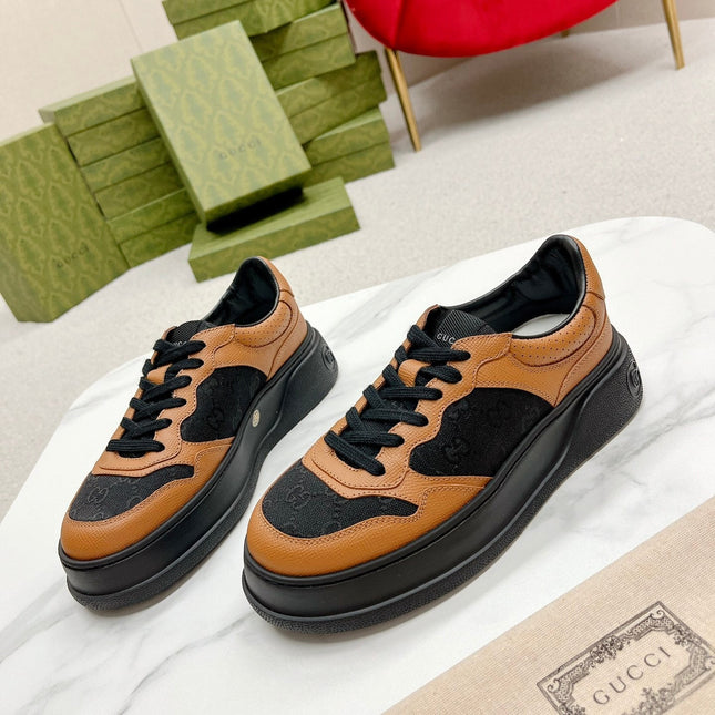 GG TRAINER BLACK AND TAWNY CALFSKIN