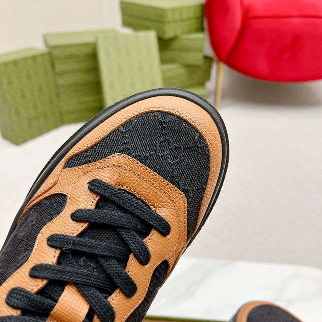 GG TRAINER BLACK AND TAWNY CALFSKIN