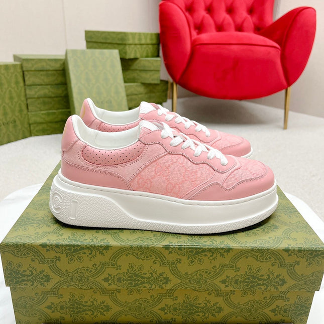 GG TRAINER LIGHT PINK CALFSKIN