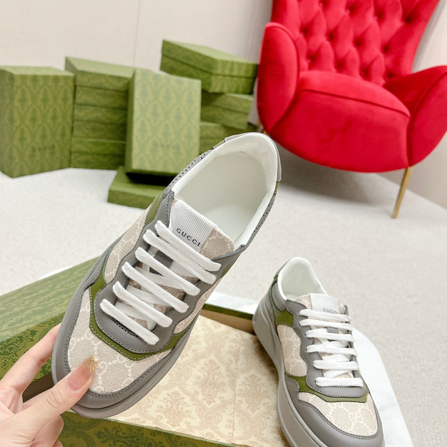 GG TRAINER GRAY AND CREAMY WHITE CALFSKIN