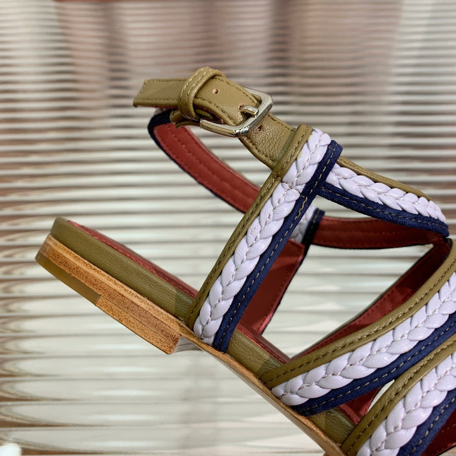 LP SPRIGHTLY CHARMS SANDAL WHITE AND OLIVE CALFSKIN