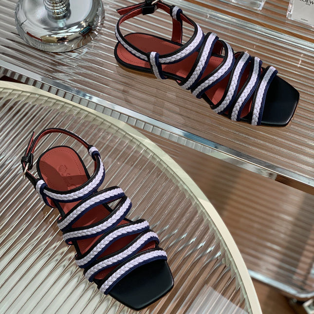 LP SPRIGHTLY CHARMS SANDAL WHITE AND BLACK CALFSKIN