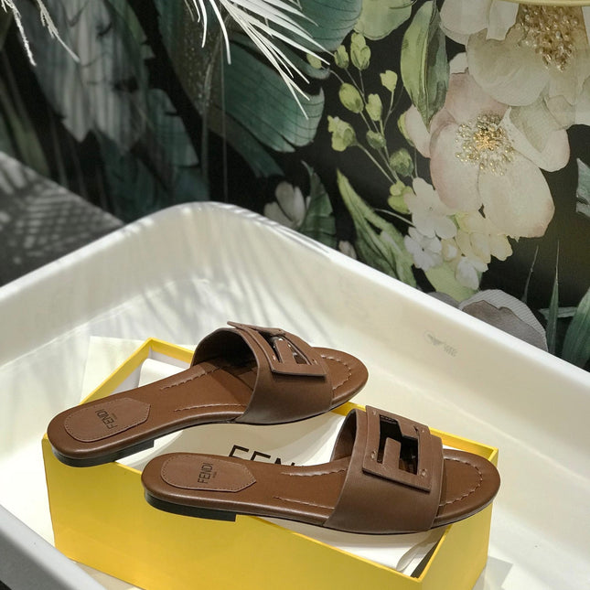FENDI BAGUETTE SLIDES IN COFFEE BROWN LAMBSKIN