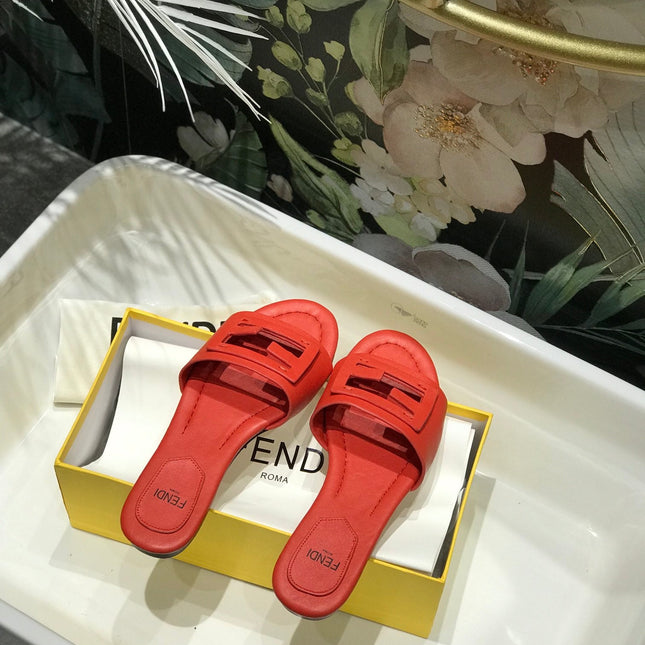 FENDI BAGUETTE SLIDES IN CHERRY RED LAMBSKIN