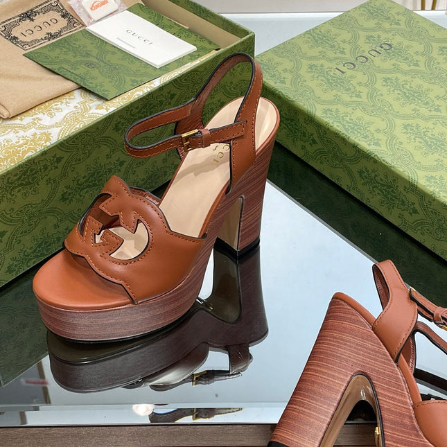 GG 120 INTERLOCKING G SANDAL CARAMEL CALFSKIN