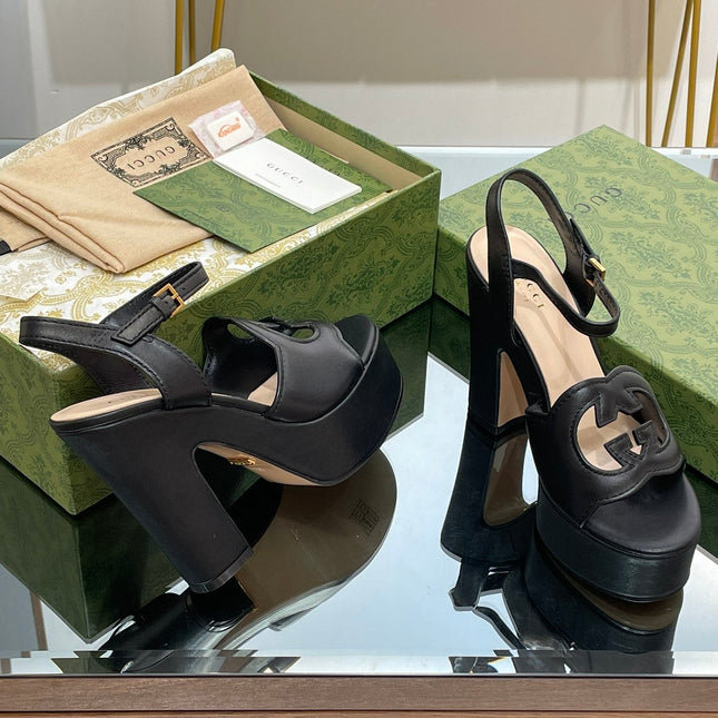 GG 120 INTERLOCKING G SANDAL BLACK CALFSKIN