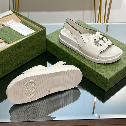 GG INTERLOCKING G CUT OUT SANDAL WHITE LAMBSKIN
