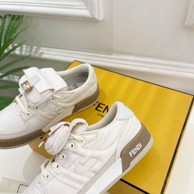 FENDI TRAINER SNEAKER IN WHITE LAMBSKIN