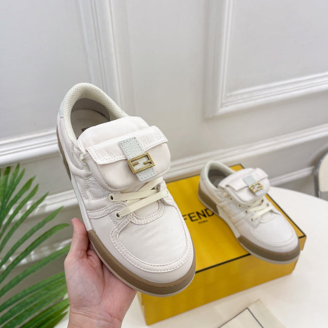 FENDI TRAINER SNEAKER IN WHITE LAMBSKIN