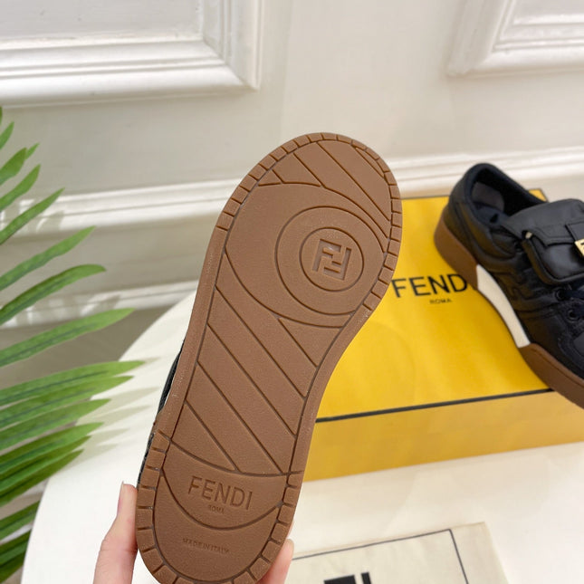 FENDI TRAINER SNEAKER IN BLACK LAMBSKIN