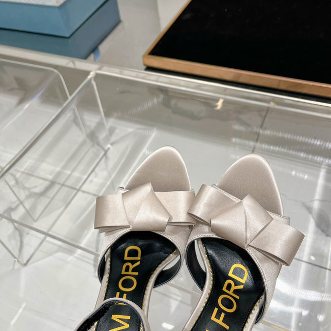 HIGH HEELS 11 CM IN GRAY PASTEL PURE SILK AND LAMBSKIN