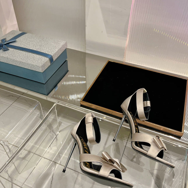 HIGH HEELS 11 CM IN GRAY PASTEL PURE SILK AND LAMBSKIN