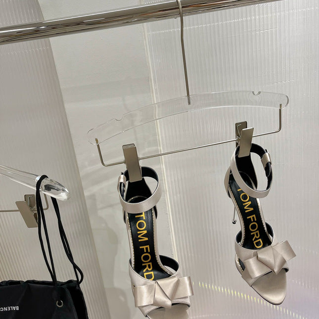 HIGH HEELS 11 CM IN GRAY PASTEL PURE SILK AND LAMBSKIN