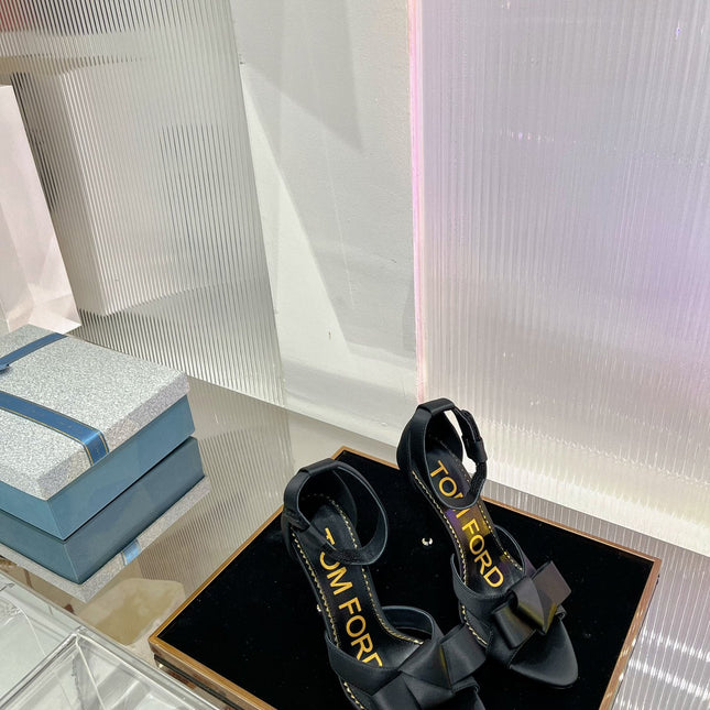 HIGH HEELS 11 CM IN BLACK PURE SILK AND LAMBSKIN