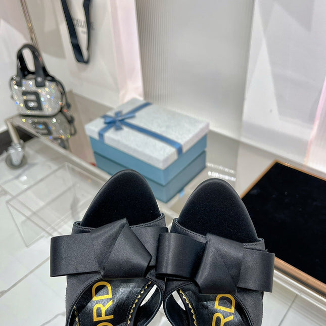 HIGH HEELS 11 CM IN BLACK PURE SILK AND LAMBSKIN