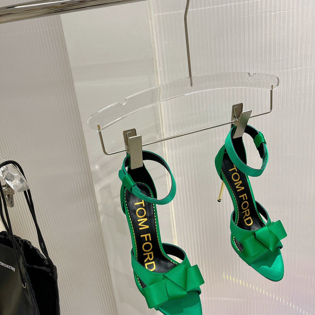 HIGH HEELS 11 CM IN COOL GREEN PURE SILK AND LAMBSKIN