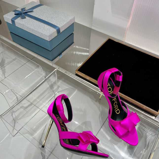 HIGH HEELS 11 CM IN BRIGHT PINK PURE SILK AND LAMBSKIN