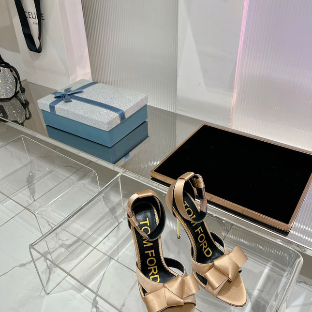 HIGH HEELS 11 CM IN FAWN GOLD PURE SILK AND LAMBSKIN