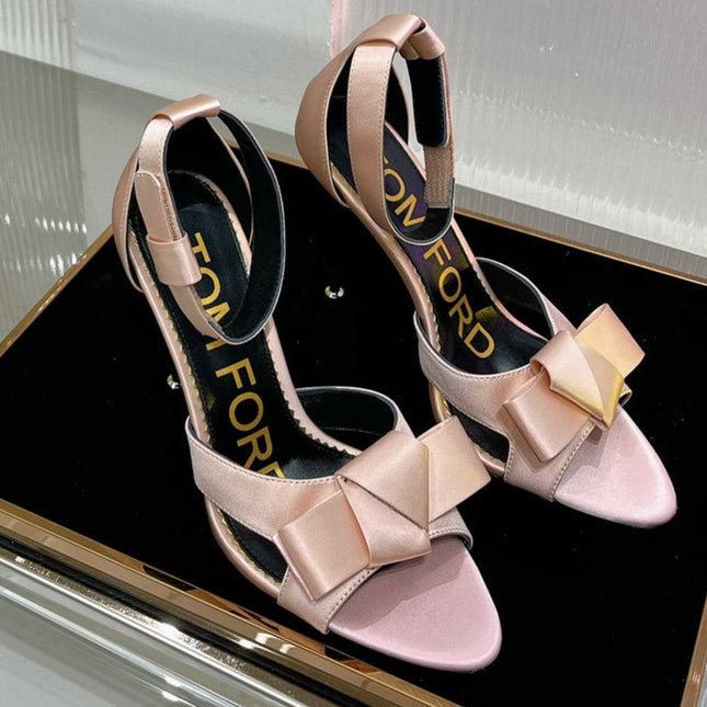 HIGH HEELS 11 CM IN PEACH PINK PURE SILK AND LAMBSKIN