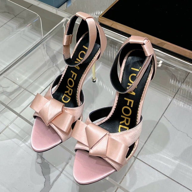 HIGH HEELS 11 CM IN PEACH PINK PURE SILK AND LAMBSKIN