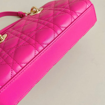 D-JOY BAG 22 IN HOT PINK LAMBSKIN