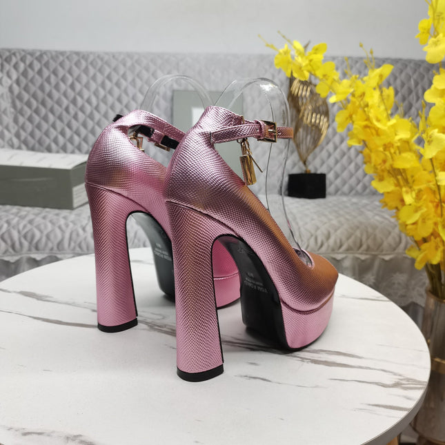 PADLOCK PLATFORM PEEP TOE PUMP 14 CM IN WATERMELON PINK GRAINED CALFSKIN