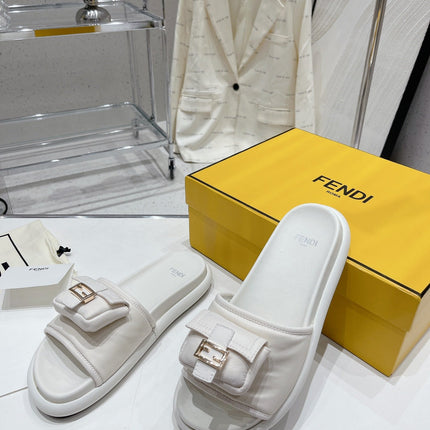 FENDI BAGUETTE SLIPPERS IN WHITE LAMBSKIN WITH GOLD HARDWARE