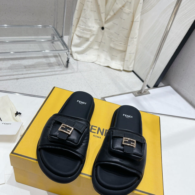 FENDI BAGUETTE SLIPPERS IN BLACK LAMBSKIN WITH GOLD HARDWARE
