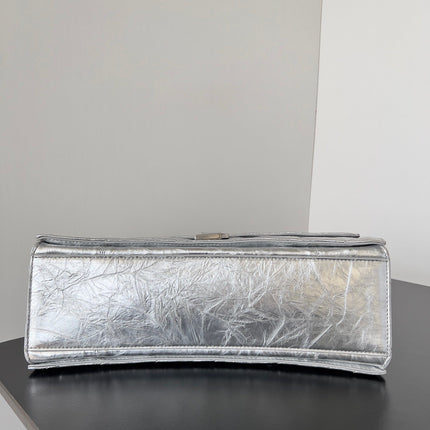 CRUSH CHAINED BAG 32 IN SILVER METALLIC QUILTED CRUSHED CALFSKIN