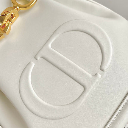 SMALL C'EST 18 IN WHITE CD-EMBOSSED CALFSKIN