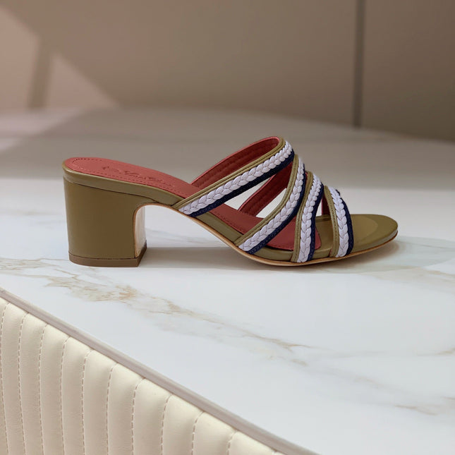 LP SPRIGHTLY CHARMS MID-SANDAL WHITE AND OLIVE CALFSKIN