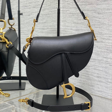 SADDLE BAG 24 IN BLACK CALFSKIN GOLD HARDWARE
