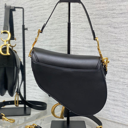 SADDLE BAG 24 IN BLACK CALFSKIN GOLD HARDWARE