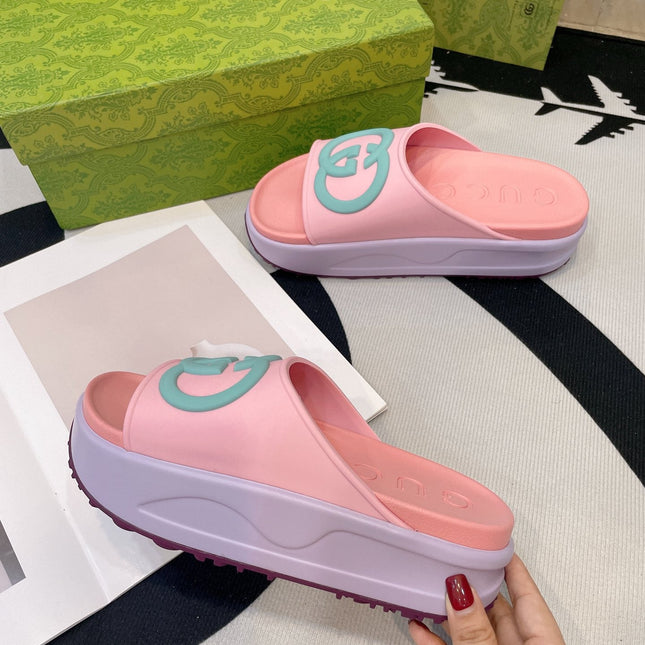 INTERLOCKING G SLIDE SANDAL IN BABY PINK IMPORTED TPU