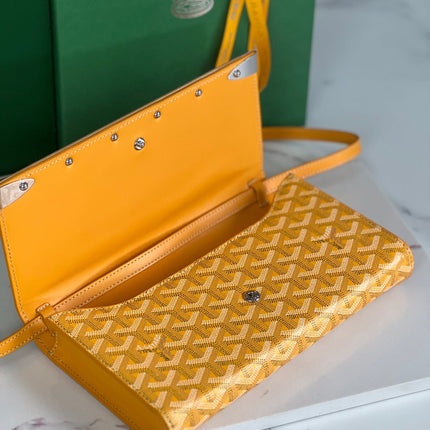 MONTE-CARLO PM CLUTCH 25 IN YELLOW GOYARDINE CANVAS