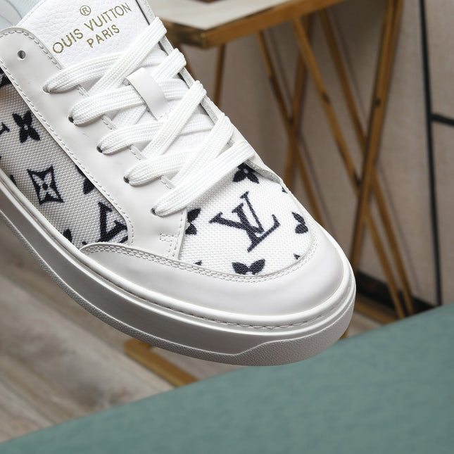 LV TRAINERS IN WHITE CALFSKIN AND MONOGRAM CANVAS