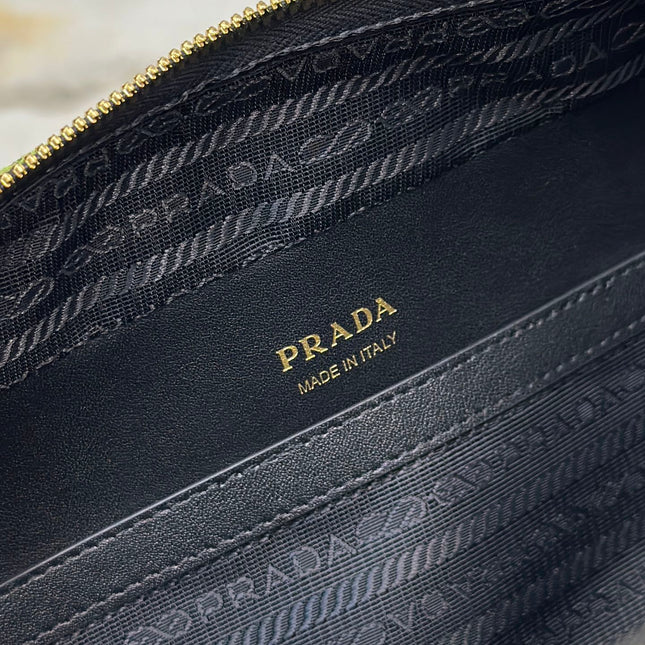 MESSENGER BAG 22 IN OCADO GREEN AND BLACK EMBROIDERED FABRIC GOLD HARDWARE