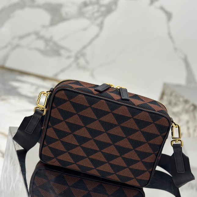 MESSENGER BAG 22 IN BLACK AND BROWN EMBROIDERED FABRIC GOLD HARDWARE