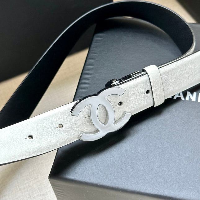 CC 30MM BELT IN WHITE AND BLACK CALFSKIN WITH SILVER HARDWARE