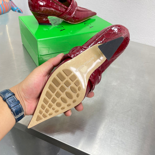 HIGH PUMP 35 MM IN SCARLET RED PATENT CALFSKIN