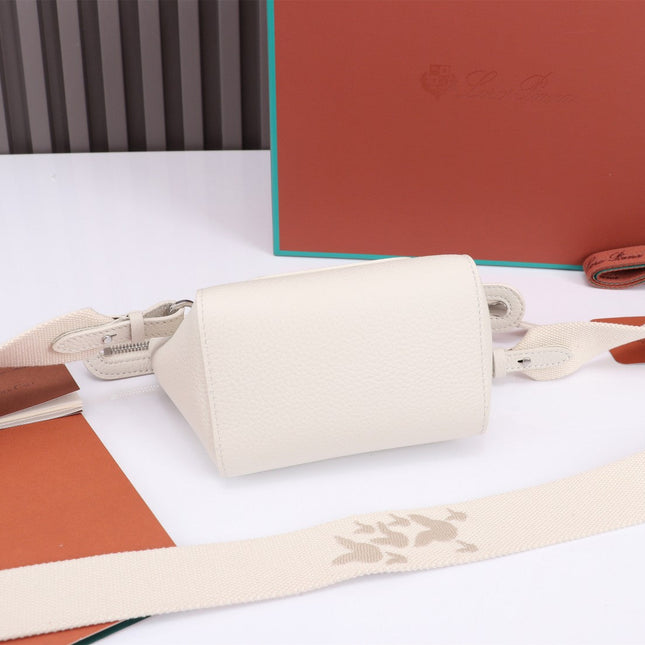 NANO SMILE BAG 18 IN WHITE CALFSKIN