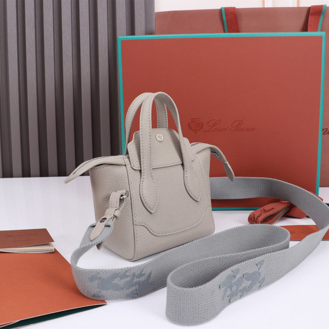 NANO SMILE BAG 18 IN PASTEL GRAY CALFSKIN