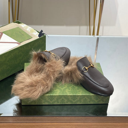 HORSEBIT MULE IN MOCHA BROWN CALFSKIN AND LAMB WOOL LINING