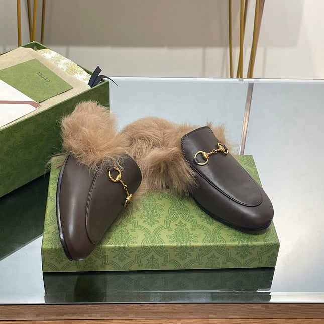 HORSEBIT MULE IN MOCHA BROWN CALFSKIN AND LAMB WOOL LINING