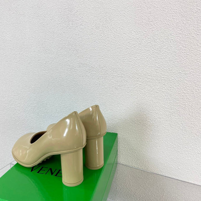 ATOMIC HIGH PUMP 9 CM IN BISQUE BEIGE CALFSKIN